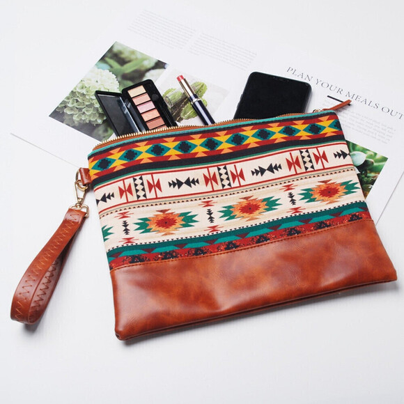 Aztec Print Clutch Wristlet - Picture 2 of 4